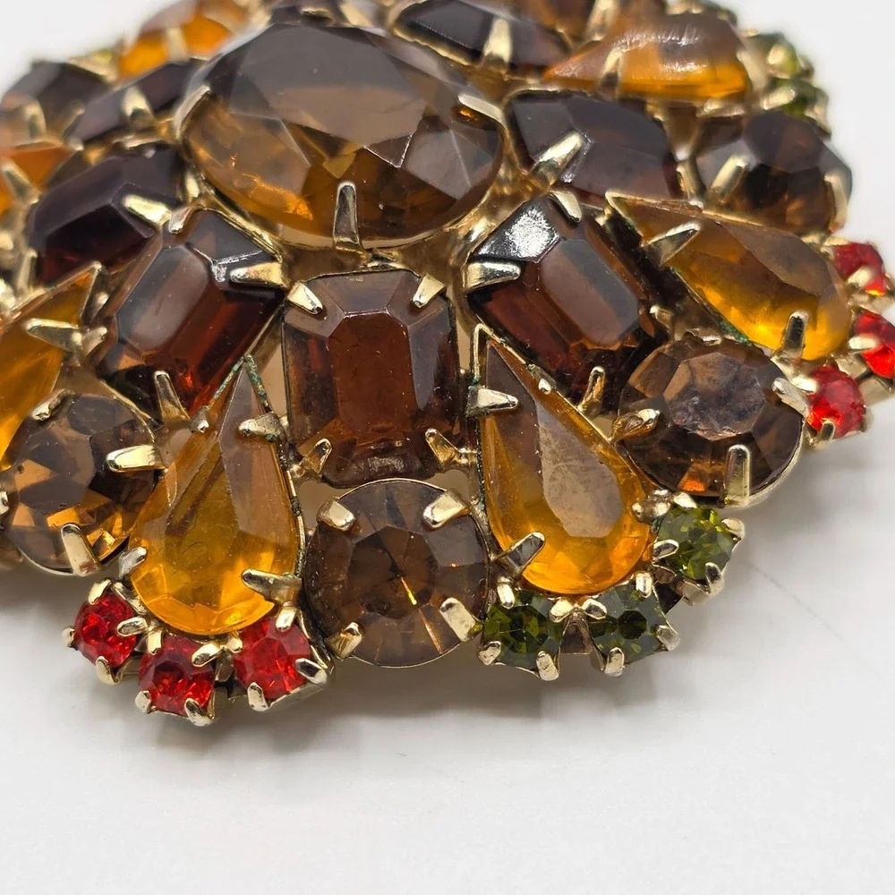Rhinestone‎ Brooch Vintage Flower Multi-Color Chaton Amber Brown Gold Tone 1960s